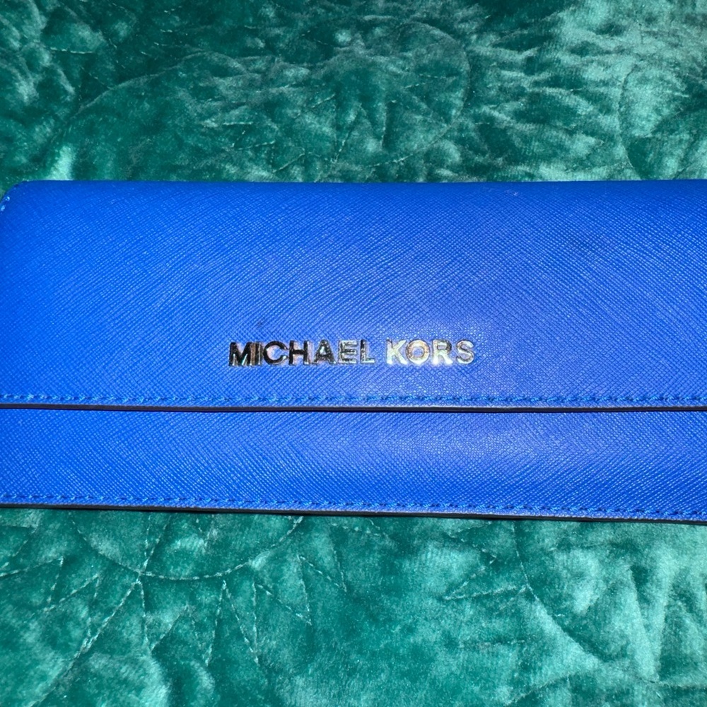 Michael Kors Vibrant Blue Wallet